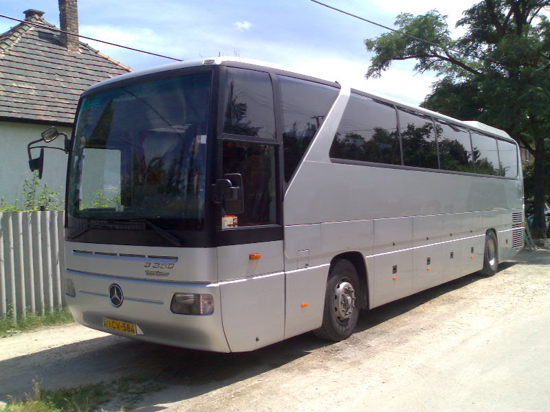 mercedes tourismo
